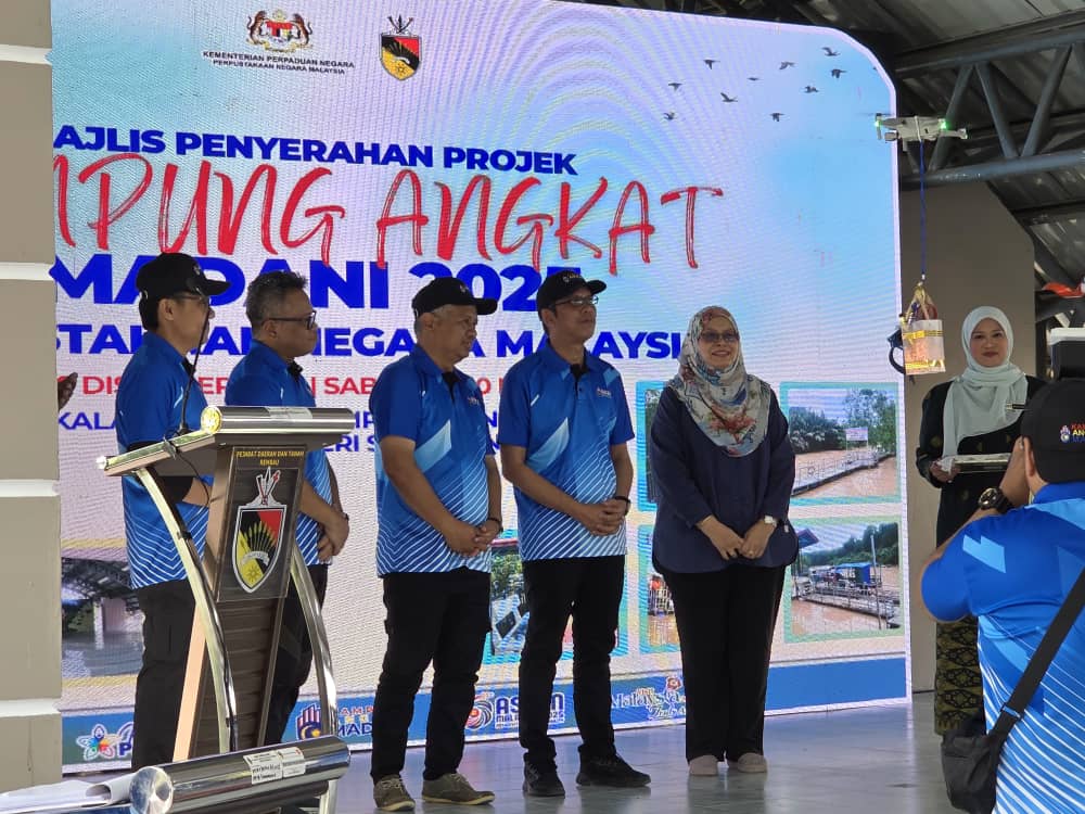 Program Kampung Angkat MADANI Tahun 2025 PNM Meriah di Sungai Timun, Rembau